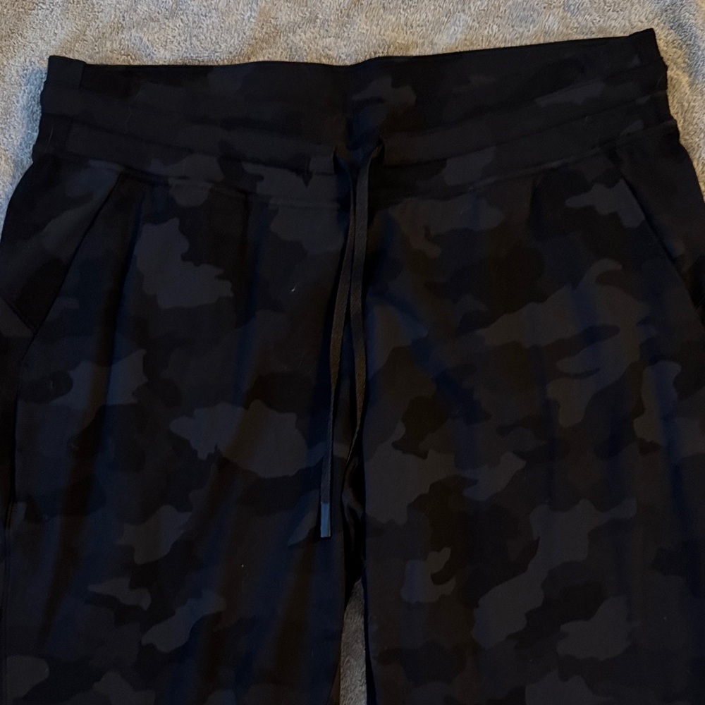 lululemon athletica Black Camo Leggings